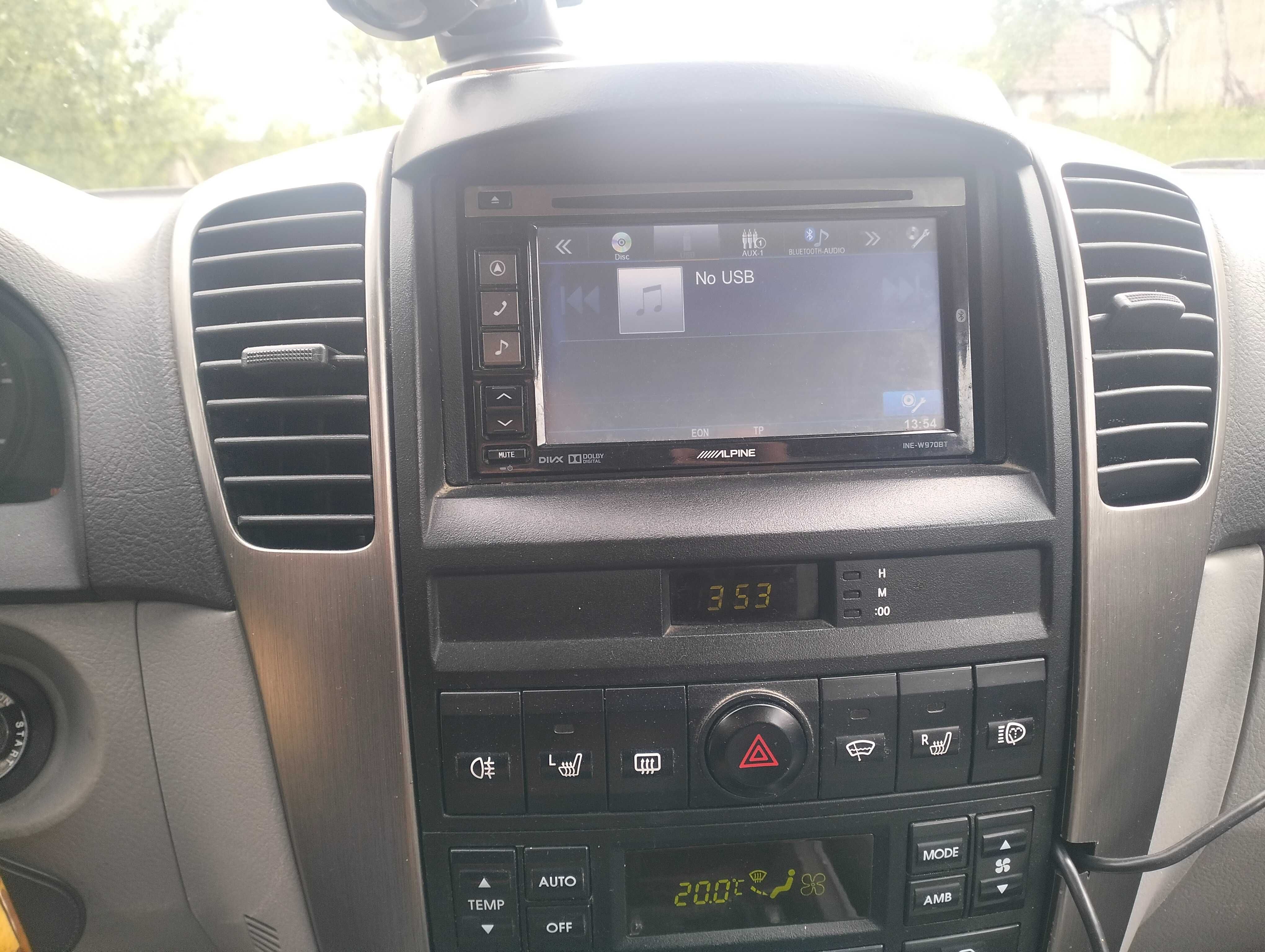 Vând KIA sorento   Detalii la Nr de telefon