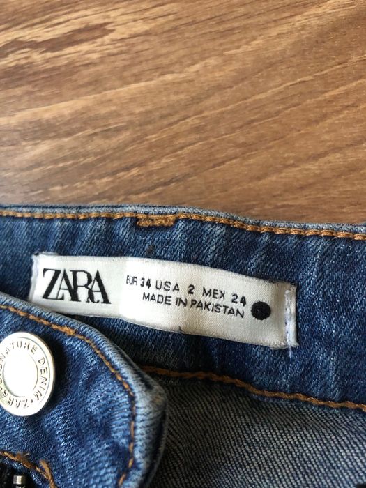 Дънки Flare от ZARA