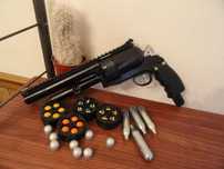 Pistol Co2 SPECIAL CU BILE DE CAUCIUC !! Airsoft (Garnitura Mare) Gaz