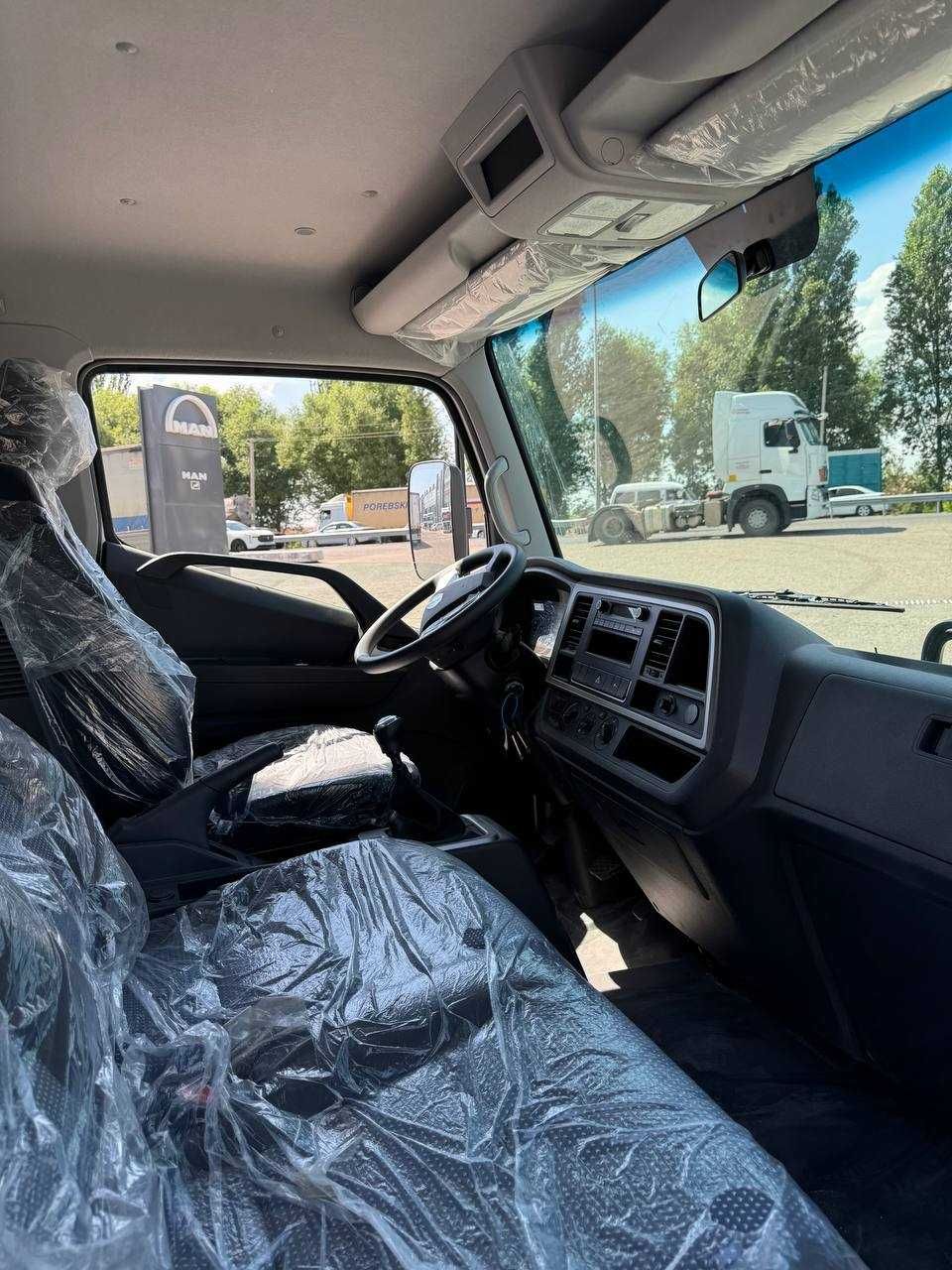 Изотермический автофургон HYUNDAI EX8