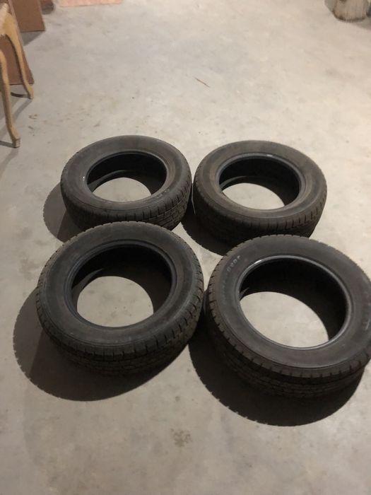 балон зимный размер 215/60R16