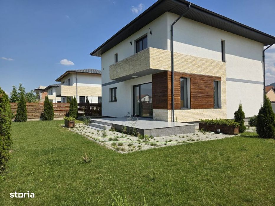Vila premium cu patru camere la cheie, teren 500mp, Ghimbav