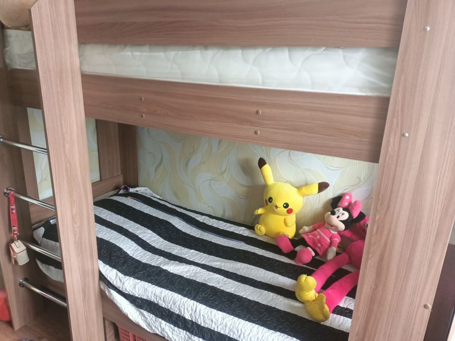 Продаётся двухъярусная кровать