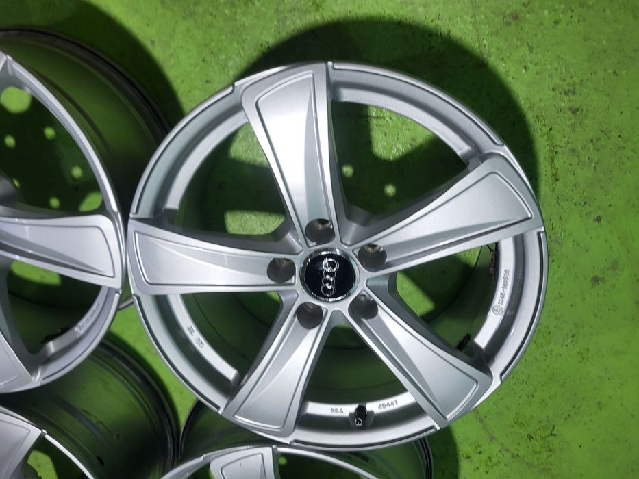 17 5x112 Audi A4 A3 A6 Vw Passat Touran Caddy Skoda 5х112