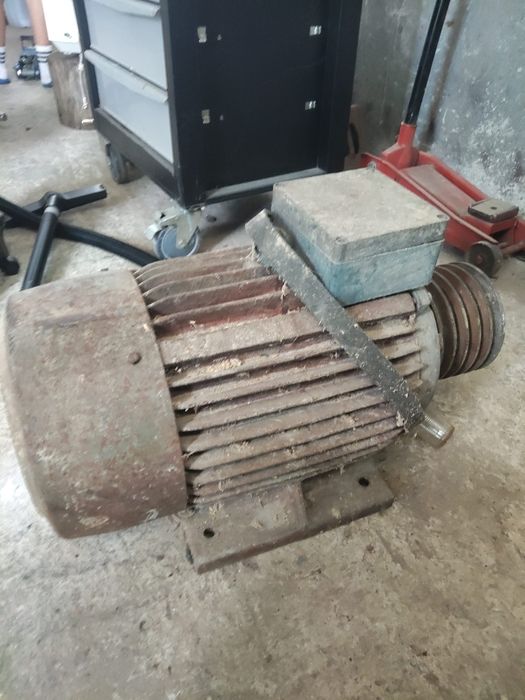 Трифазен електромотор 22 киловата  2900 оборота