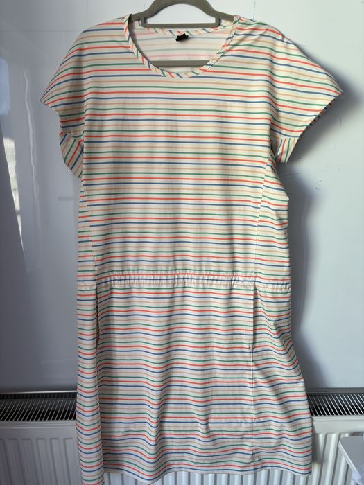 Rochie Helly Hansen, mărimea L (Regular), cu dungi colorate