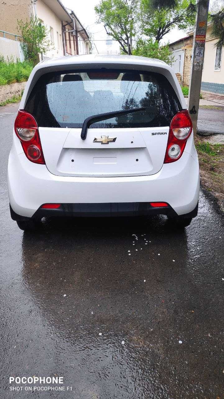 Продаётся Chevrolet spark спарк 2-поз