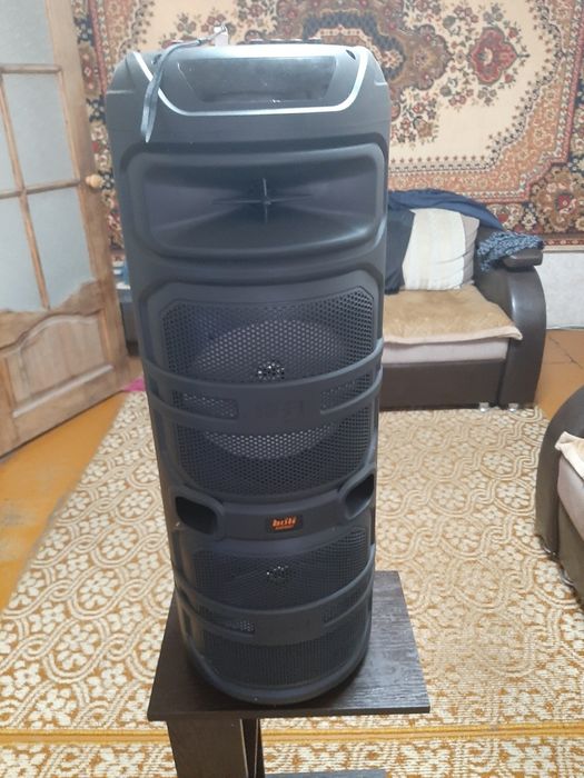 Продам большую колонку