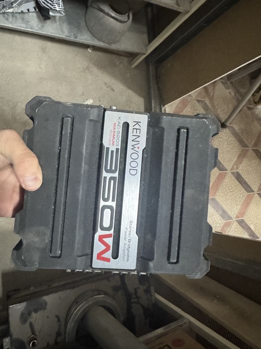 Усилитель Kenwood 350W и Магнитофон Sony CDX-GT370S