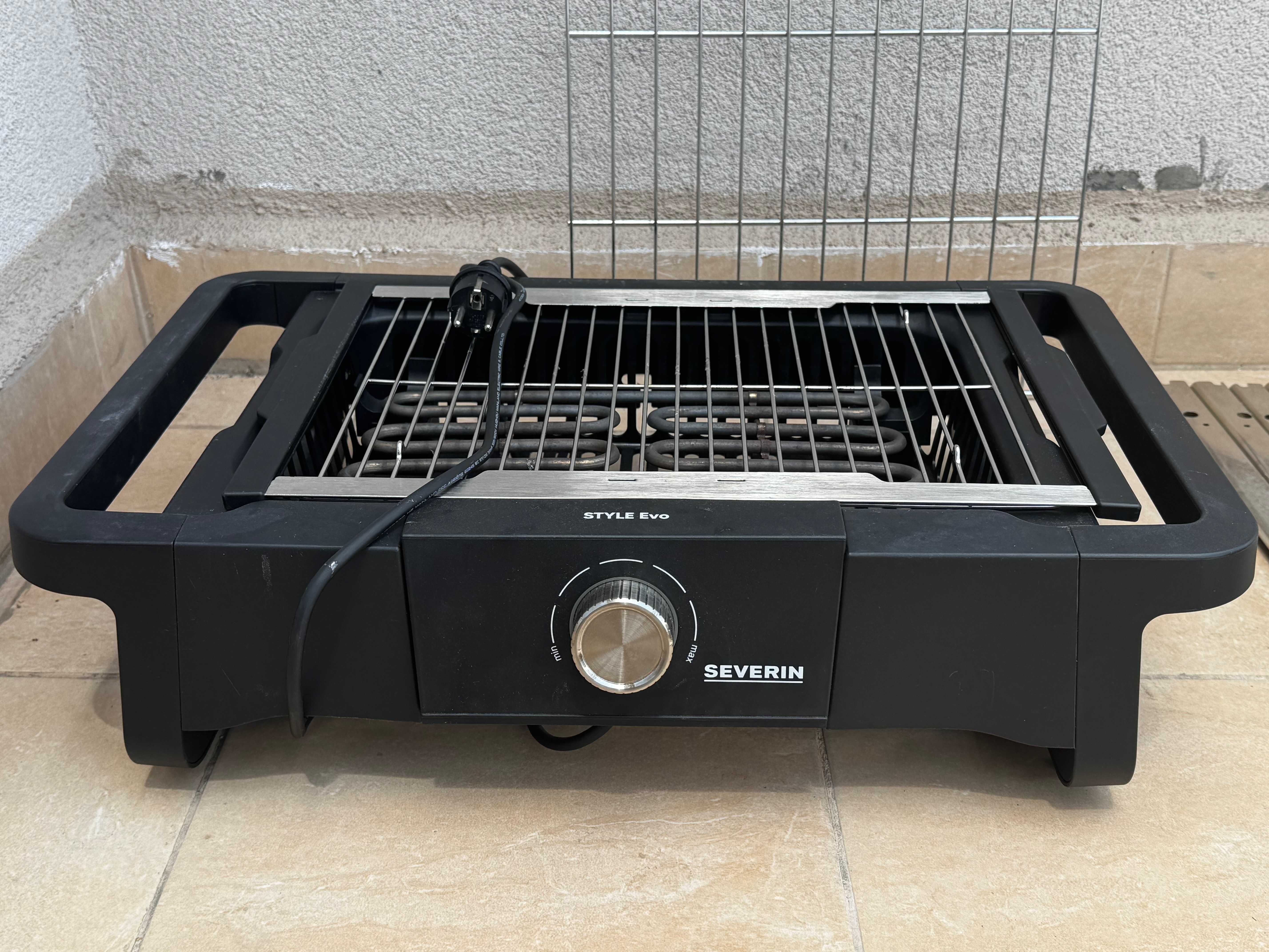 Електрическа скара PG 8124 STYLE EVO, 2500 W, SEVERIN