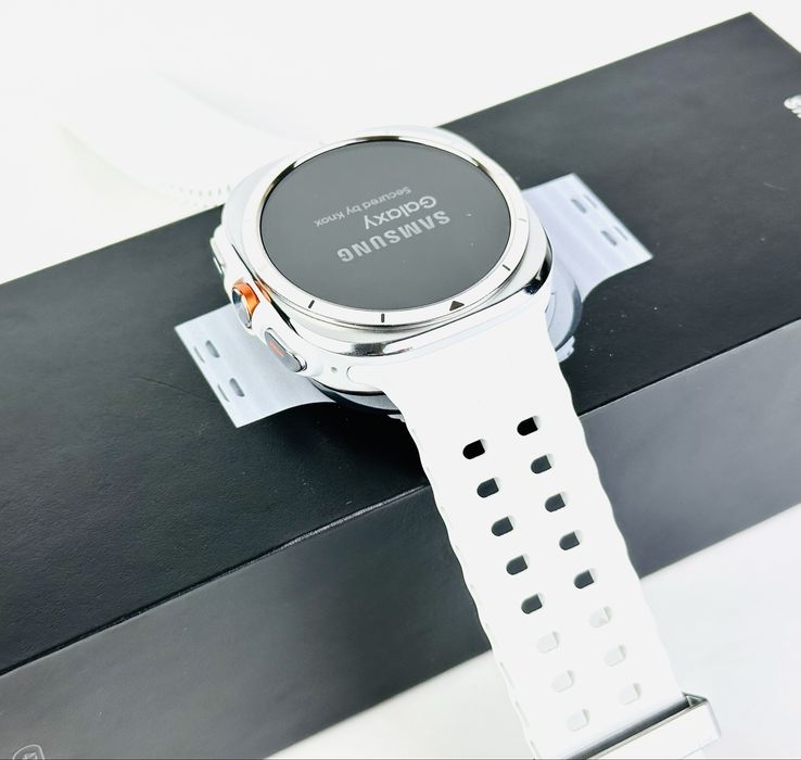 Samsung Galaxy Watch Ultra LTE 47mm Titanium White Гаранция!