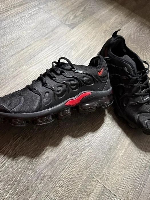 Nike Air Vapormax 42 // 44 noi