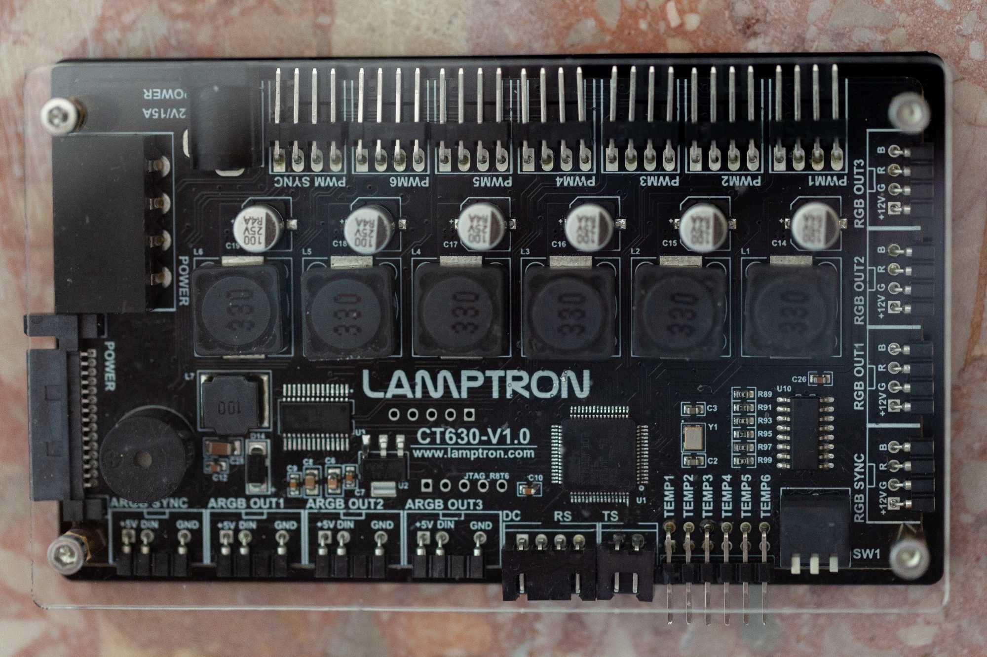 Хардверен контролер Lamptron CT625 за охлаждане и осветление