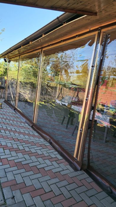 Închidem terase cu folie transparenta