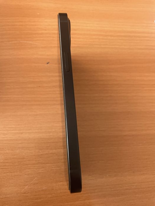 Айфон 13 с каробкой