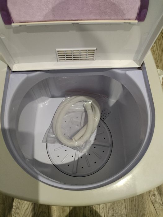 Продам стиральную машинку