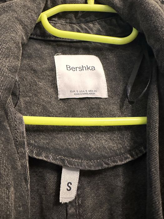 Bershka дънков тренчкот в кафяво и черно