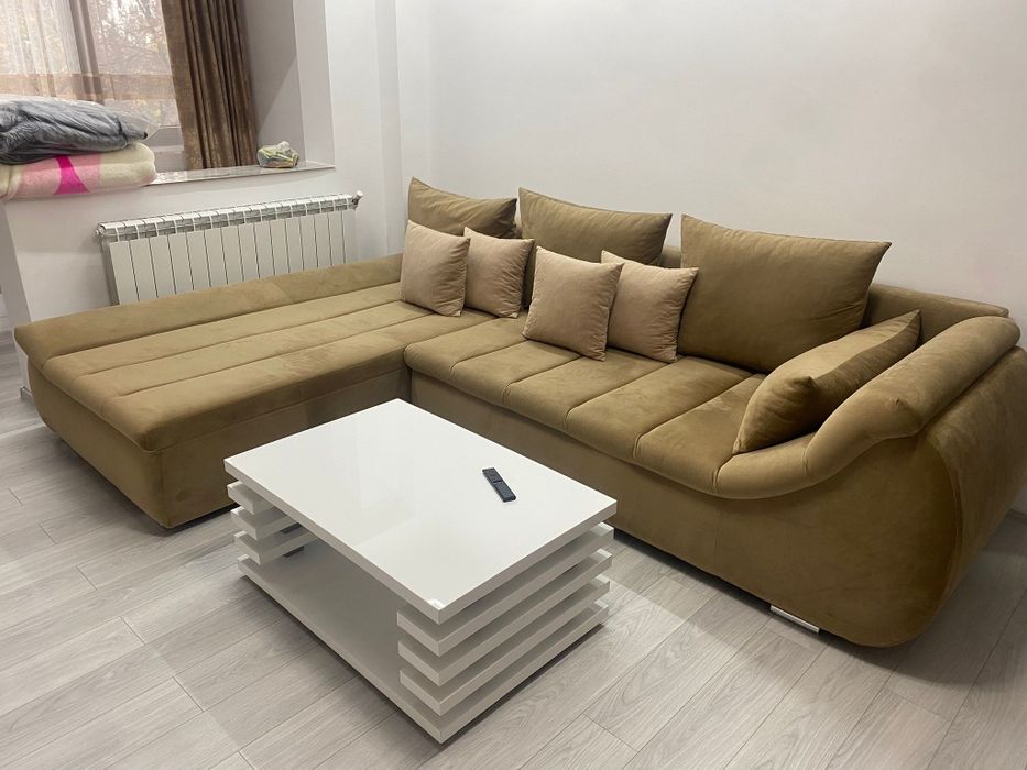 Canapea colțar extensibila