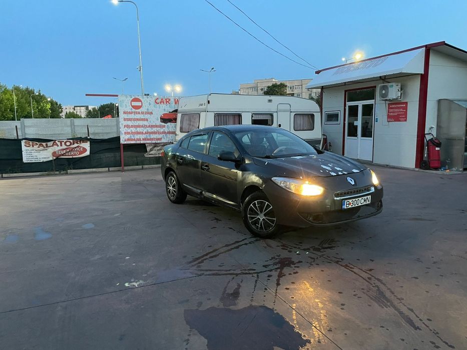 Renault Fluence 2012 motor 1.6 benzina și GPL VARIANTE