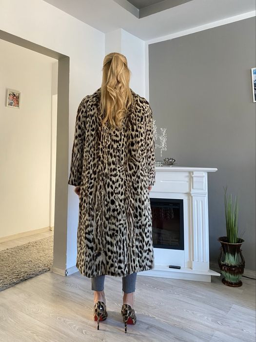 Haină din blană naturală de Ocelot (leopard)