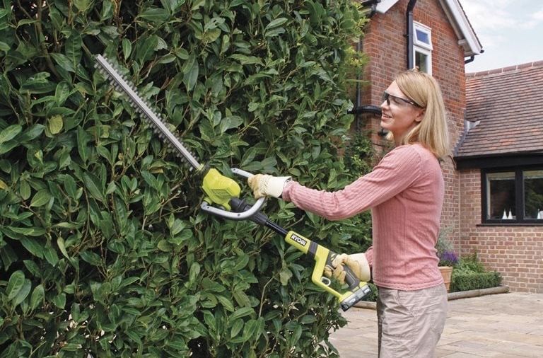 Акумулаторен храсторез Ryobi OHT1850X, 18V, 50 СМ