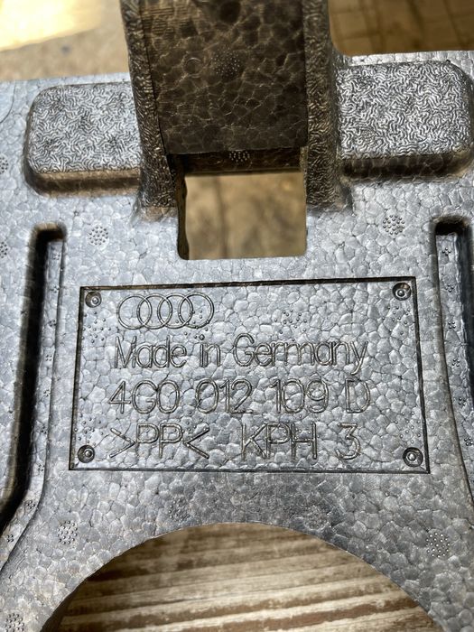 Органайзер за инструменти с капак за Audi a6 4G