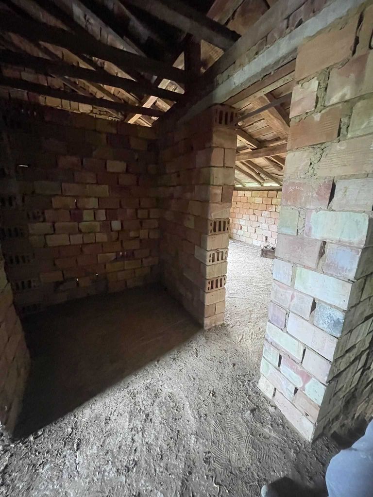 Продава се Многостаен апартамент в Обзор - 102 кв.м за 373 €/кв.м - Снимка #2