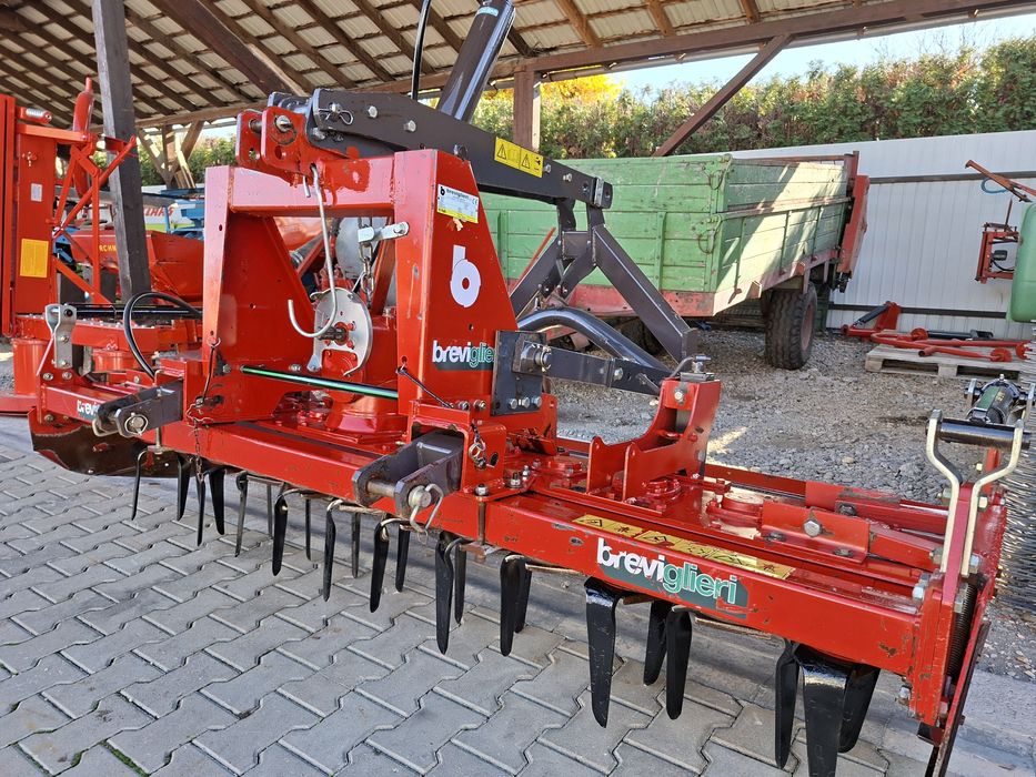 Grapa rotativa 2,5M Breviglieri,Muratori