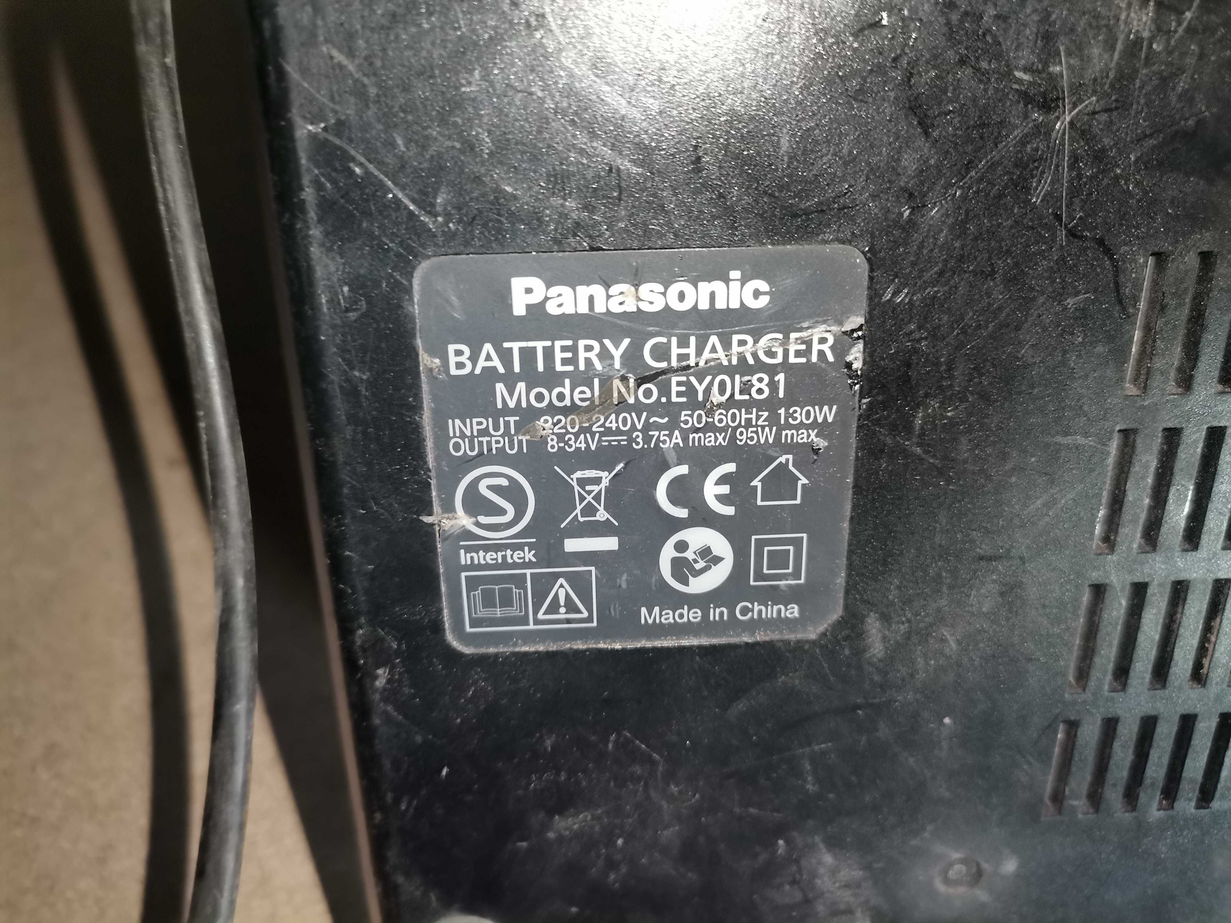 Зарядно - Panasonic 10.8 V - 28.8 V li ion