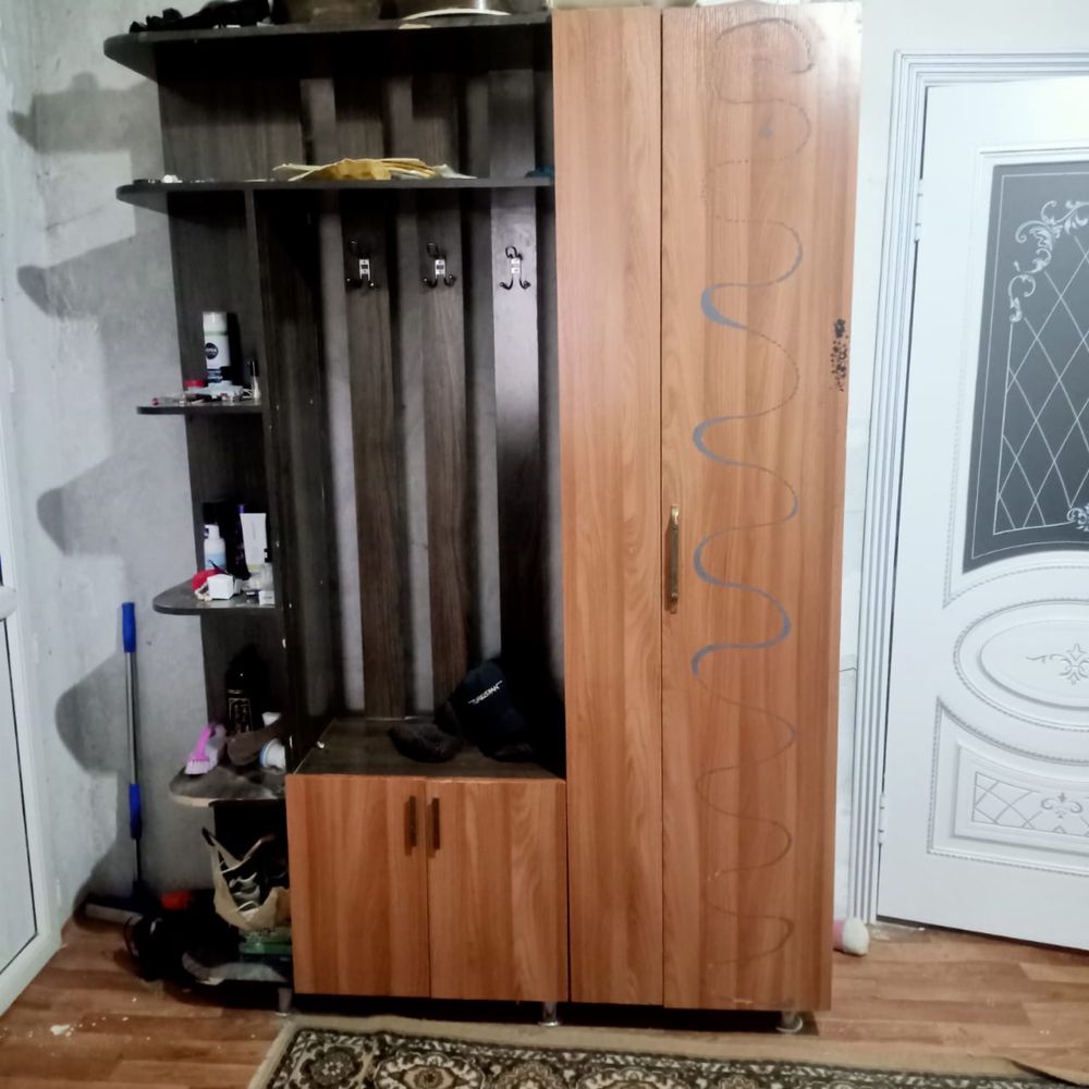 Прихожка, прихожная, шкаф, тумбочка