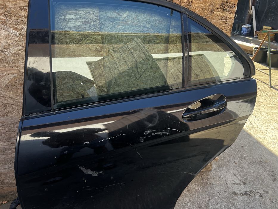 Ușii Mercedes stânga C220 W204