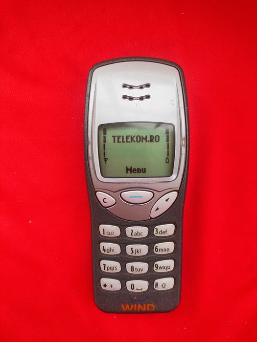 Nokia 3210 ( liber de rețea)