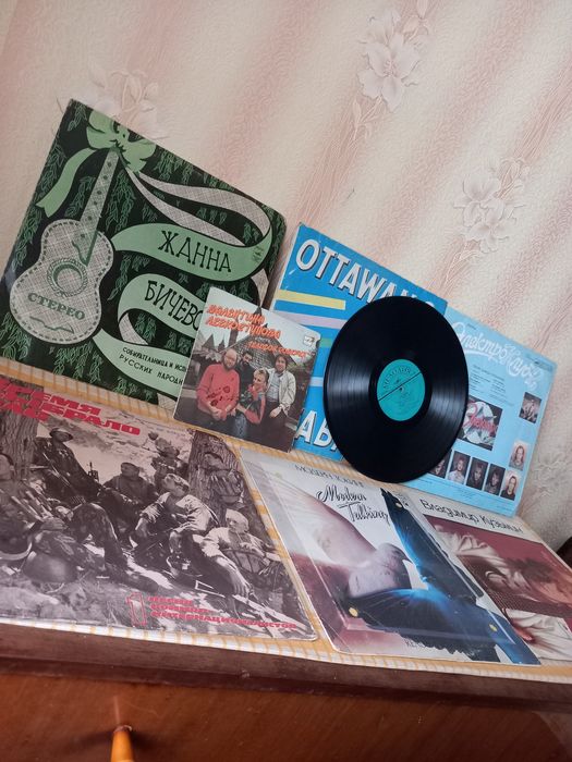 Виниловые пластинки