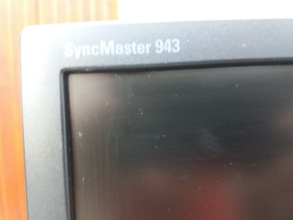 Monitor SAMSUNG SyncMaster943