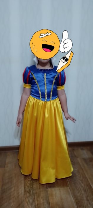 Платье из сказки "Белоснежка и семь гномов".