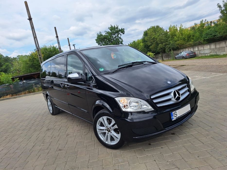 Mercedes-Benz/Viano/2012/8 Loc