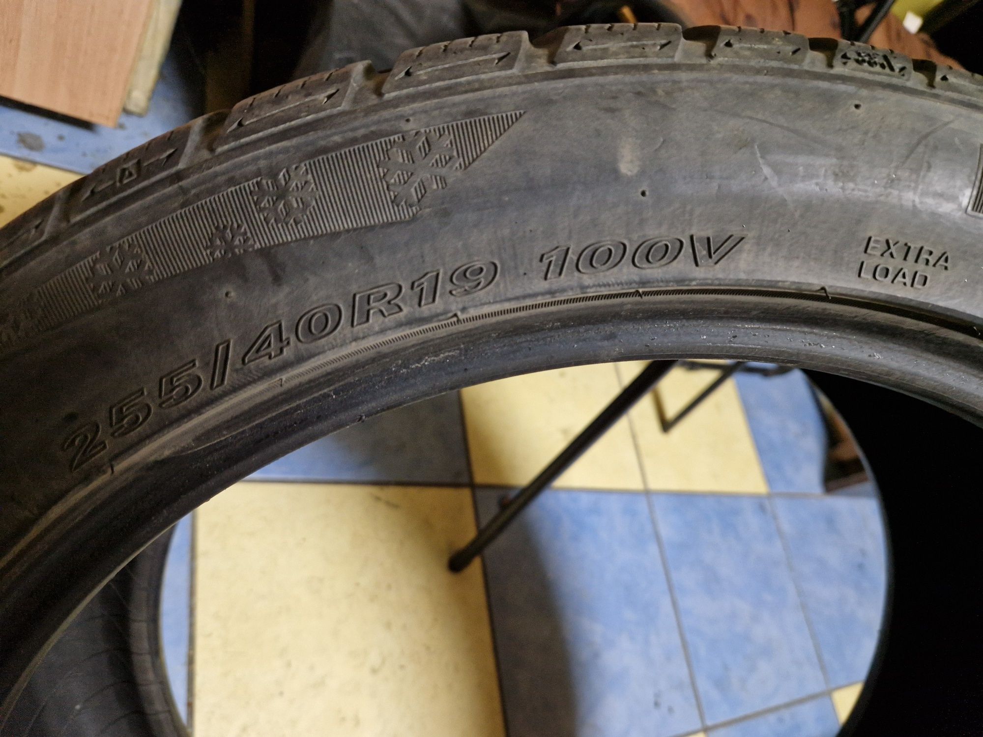 Set anvelope iarna 255 40 R19 100V XL M+S Nexen Winguard Sport 2