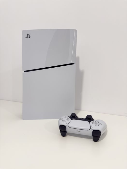 Consola PS5 Slim Digital Edition 1 TB SSD Garantie Emag 2027