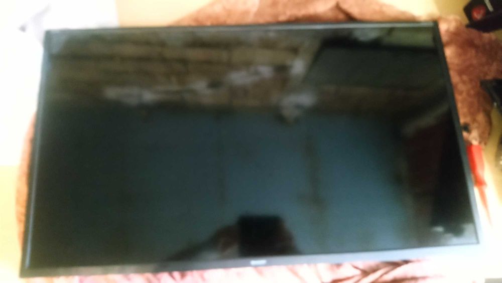 Ecran televizor sharp LC40UG7252E 102 cm 4k UltraHD