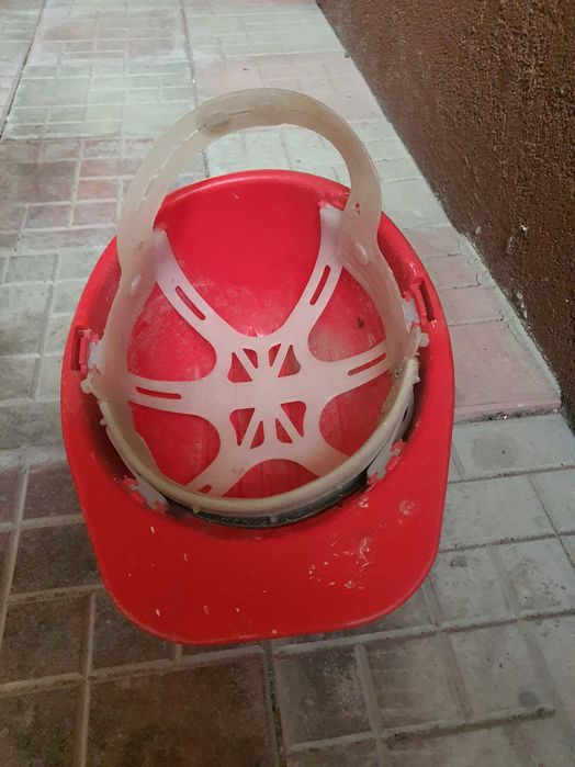 4 casti protectie si centura siguranta la inaltimi pentru santier