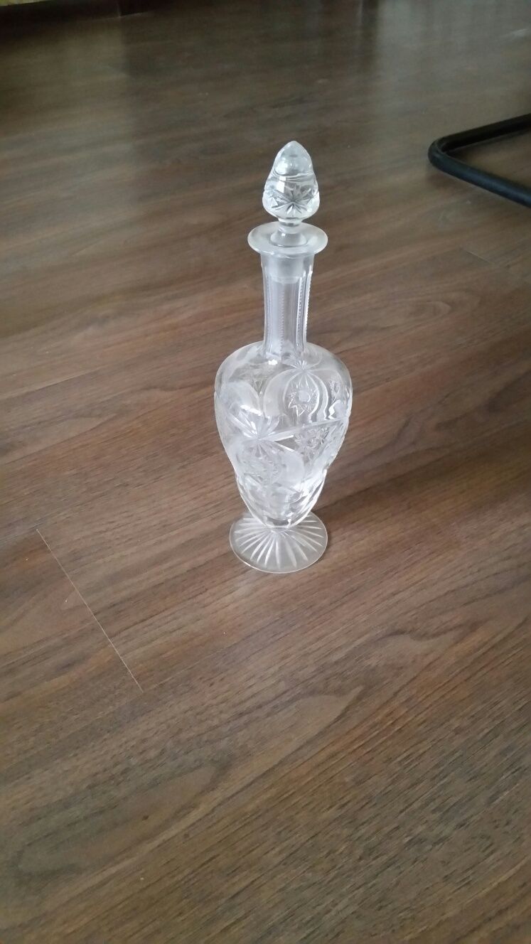 Графины хрустальные стеклянные вазы