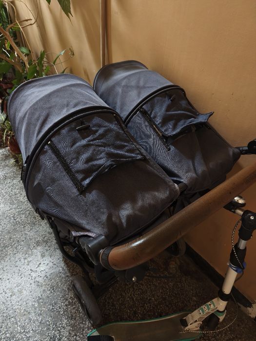 Количка за близнаци Baby monsters easy twin