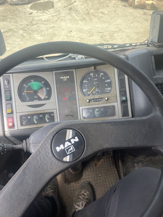 Man 4x4 basculabil schimb cu cap tractor