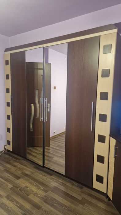 Vând dormitor comple sau pe bucăți