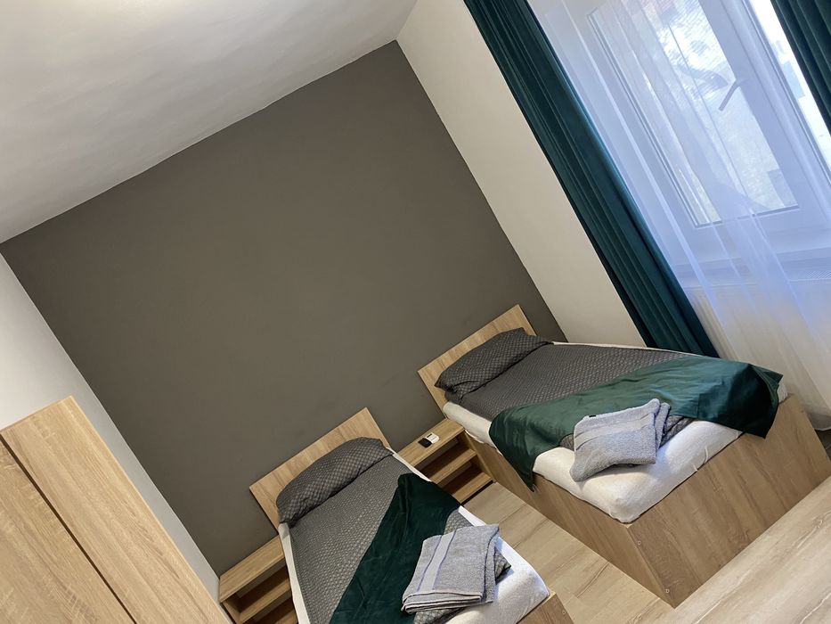 Cazare camere (self-check-in), sistem hotelier oferim factura
