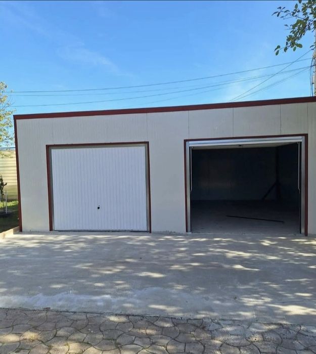 Vand Hale metalice din stoc 8x12x4m