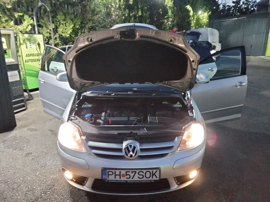 Vînd Golf 5, an 2007 D. 1.9 TDI.,unic proprietar in acte.