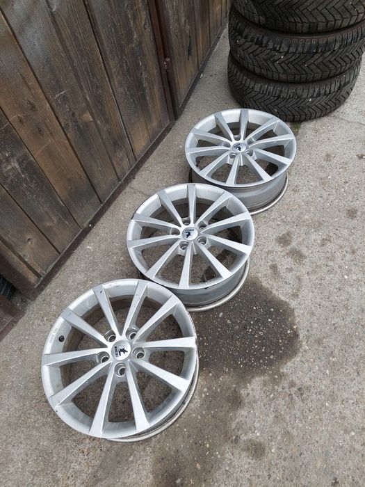 Vand 3 jante aliaj R17 Renault kadjar duster 5x114,3