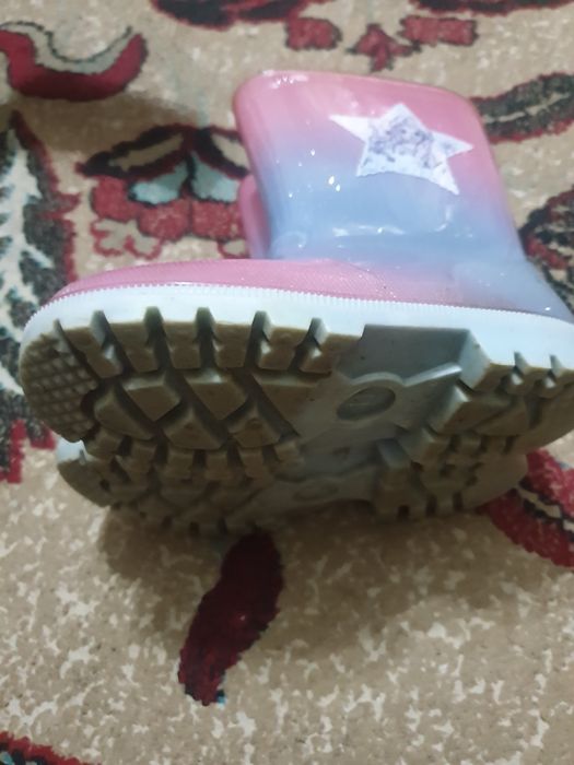 Резиновые сапожки