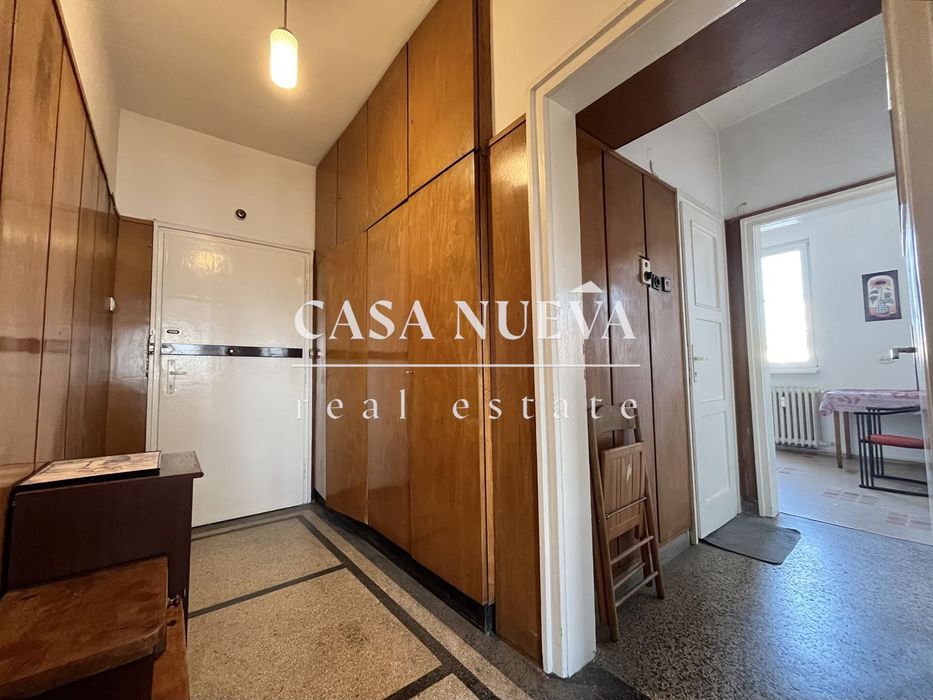 Двустаен апартамент в гр.София, Център - ул.Пиротска  288400€